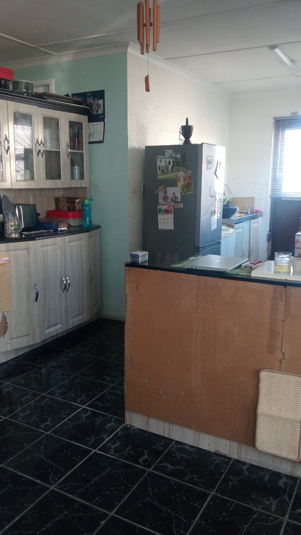 4 Bedroom Property for Sale in Rocklands Western Cape